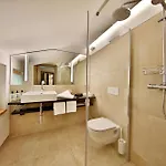 فندق Panoramahotel Fliesserhof