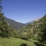 Panoramahotel Fliesserhof 3* فليس