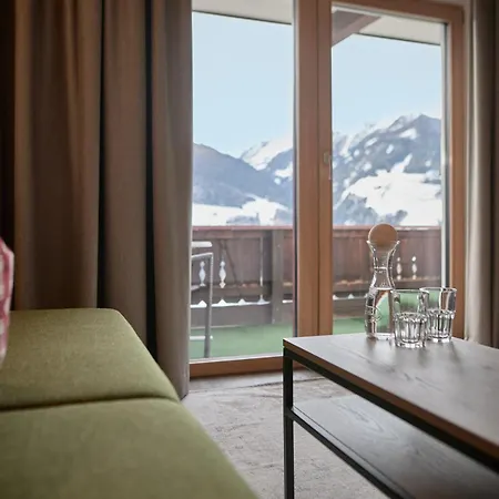 Hotel Panoramahotel Fliesserhof 3*