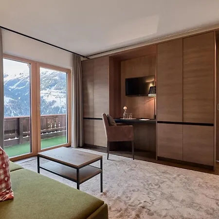 Panoramahotel Fliesserhof