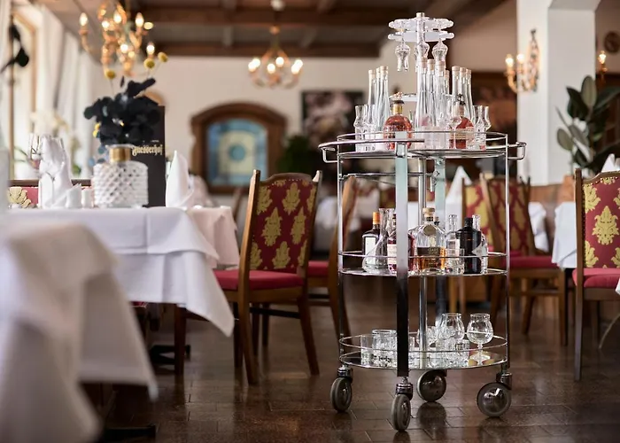 Hotel Panoramahotel Fliesserhof 3*