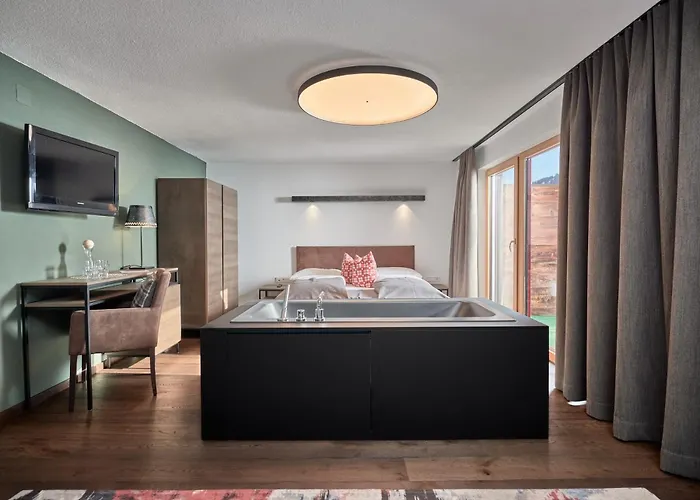 Hotel Panoramahotel Fliesserhof Fließ