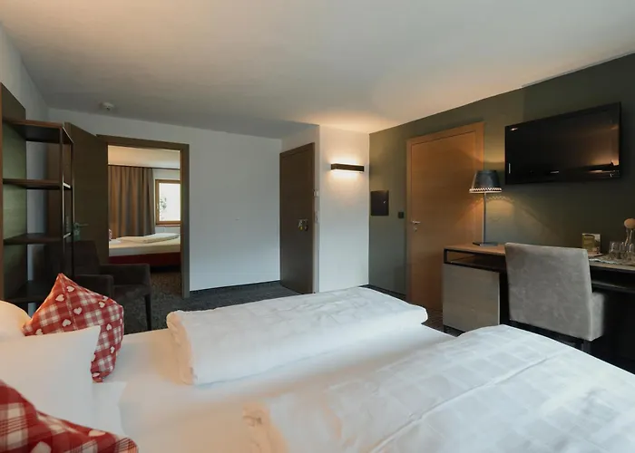 Panoramahotel Fliesserhof فليس