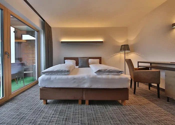 Panoramahotel Fliesserhof 3*