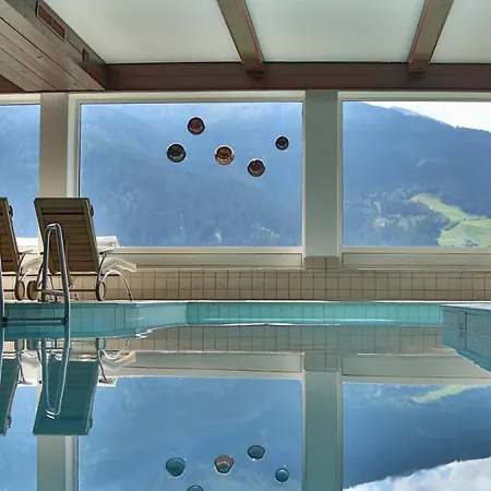 فندق Panoramahotel Fliesserhof 3*